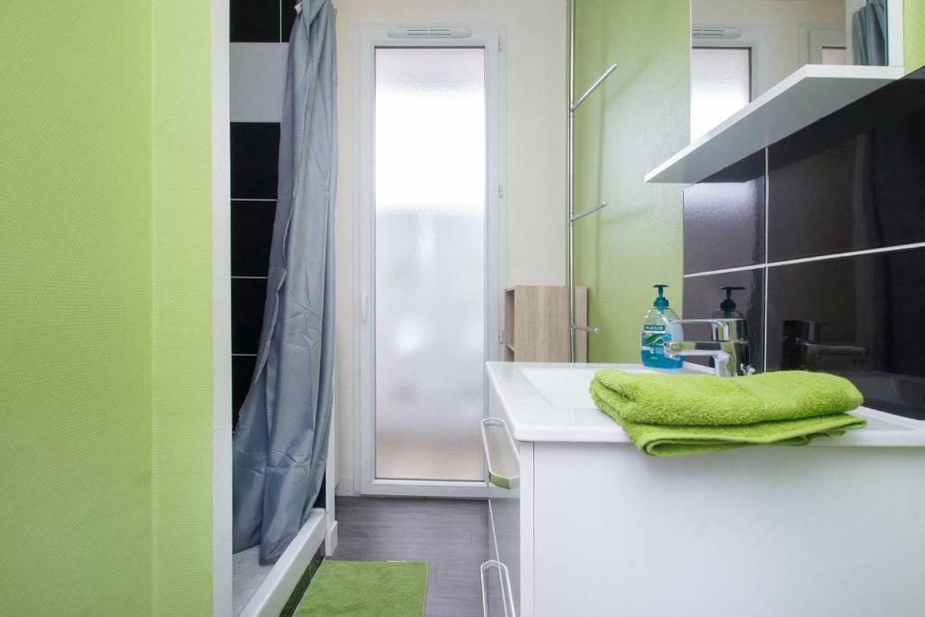 Appartement 2 Chambres - Parking Prive Rennes Ngoại thất bức ảnh