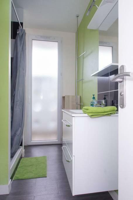 Appartement 2 Chambres - Parking Prive Rennes Ngoại thất bức ảnh